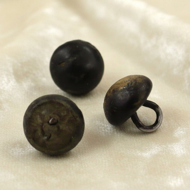 13L Set of Three Diminutive Leather Children's Shoe Shank Buttons, 5/16".