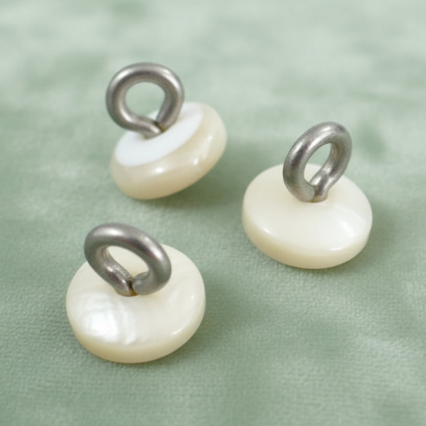 14L Set of Three 1800s Victorian Shell Pin Shank Buttons, 11/32".