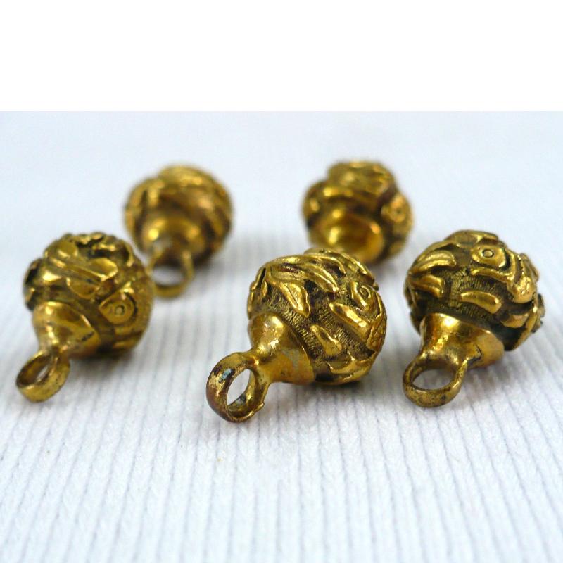 16L Chinese Fish Brass Peasant Robe or Surcoat Buttons