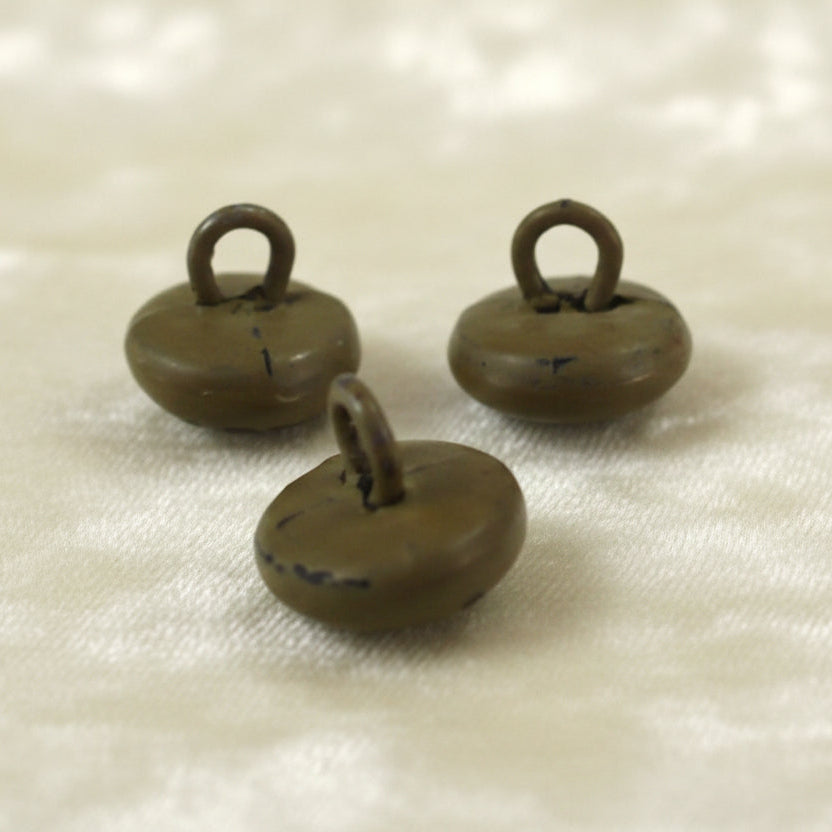 16L Set of Three Victorian Composition Pin Shank Shoe Buttons, 3/8"