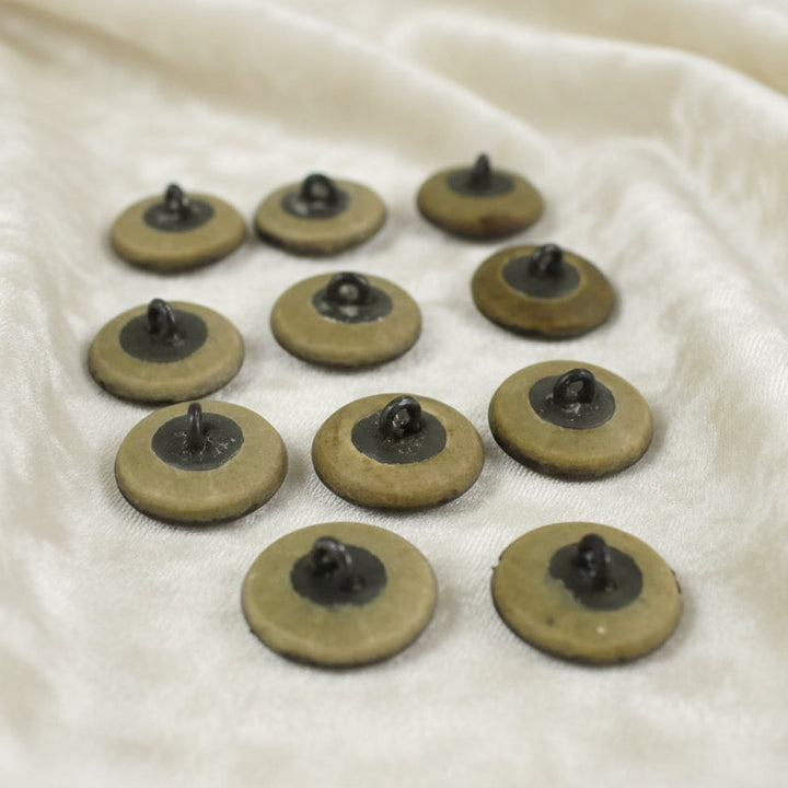 17L Set of Eleven Composition Horn With Metal Shank Buttons, 7/16"