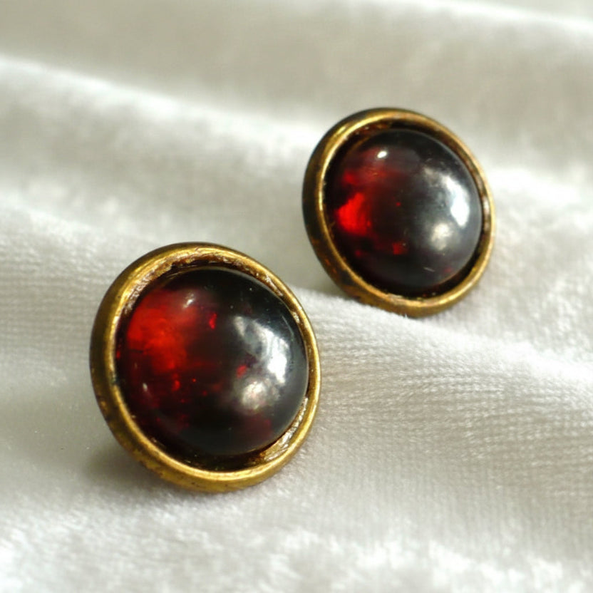 30L Set of Two Shank Buttons, 3/4"