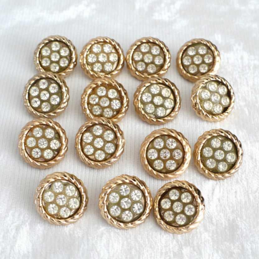 26L Set of Fifteen 1980s Country Club Diva Fashion Buttons, 5/8".