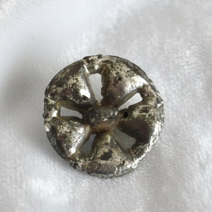 35L One Pot Metal Paste Rhinestones Fancy Shank Button, 7/8"