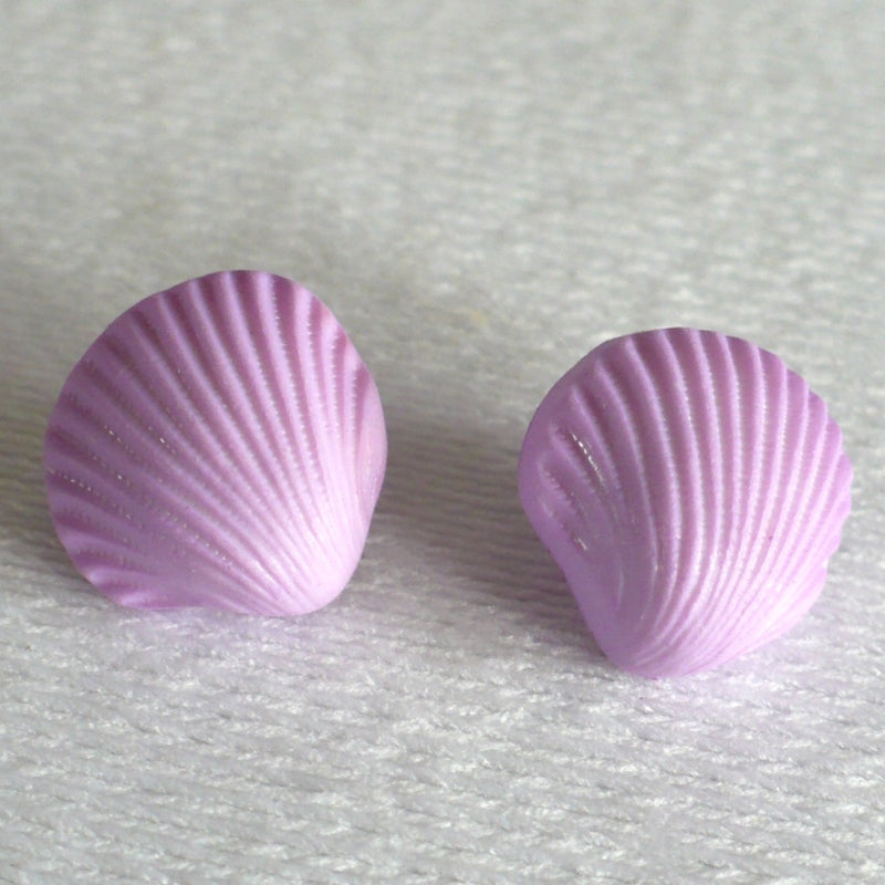 23L Purple Clamshell Shank Buttons