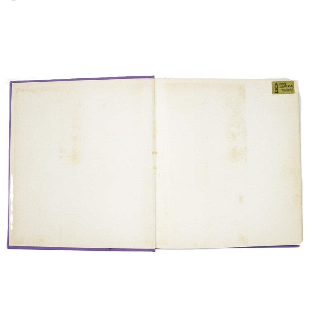 Book titled 'La Femme dans la Peinture Orientaliste'.