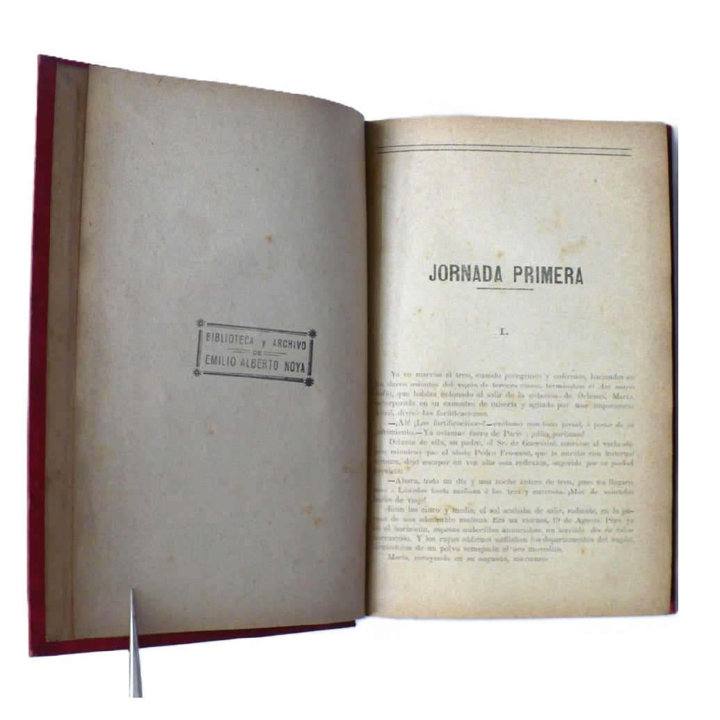 Lourdes by Emilio Zola, Spanish Edition, 1894.