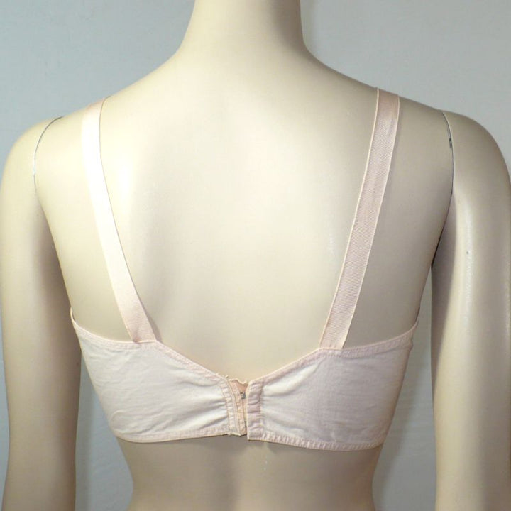 1940s Vintage Extended Band Longline Flattering Firm Uplift Bra i Peachy Cotton.