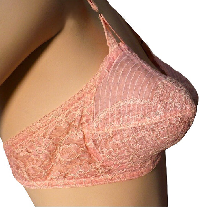1960s Vintage Bullet Bra in Pink Lace.