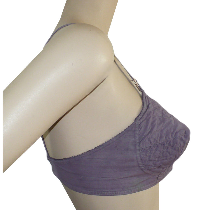 1940s Happy Harlot 28C Vintage Bra Lifts and Separates.