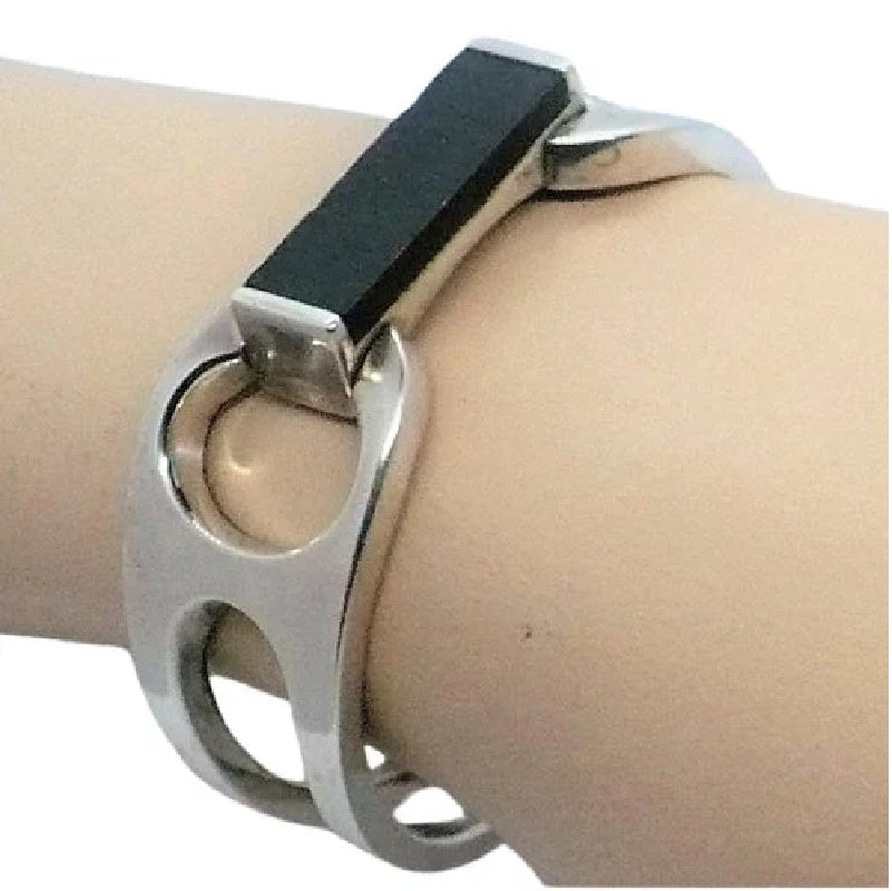 Bracelet.