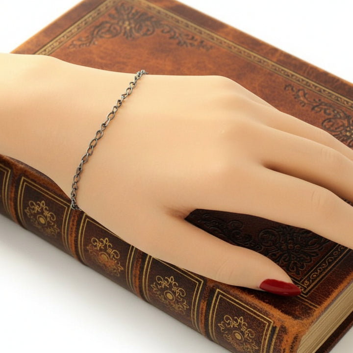 1940s Slender Siam Silver Bracelet