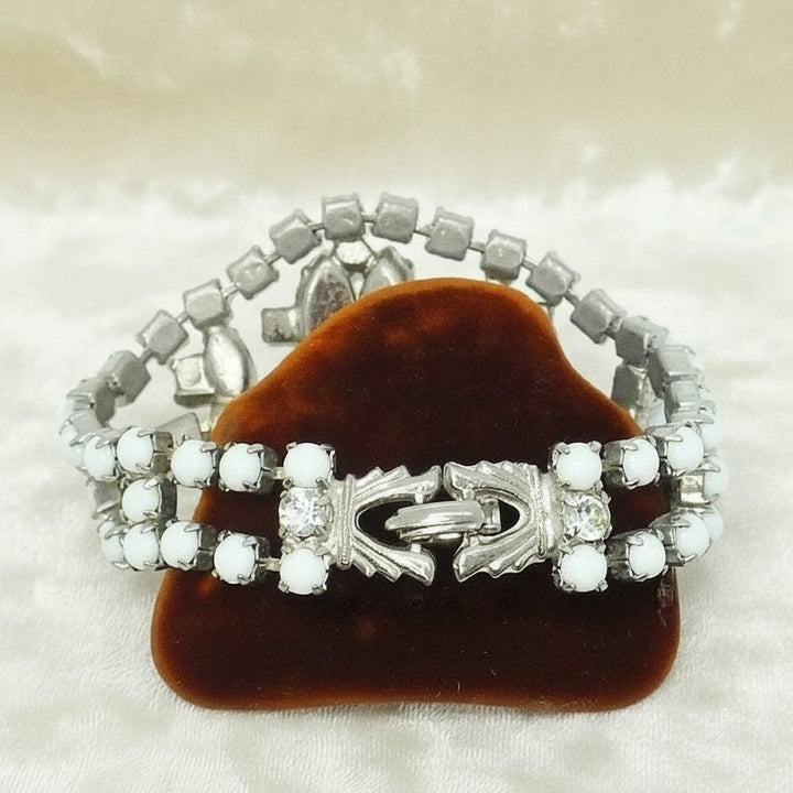  Milk Glass Cocktail Bracelet clasp.
