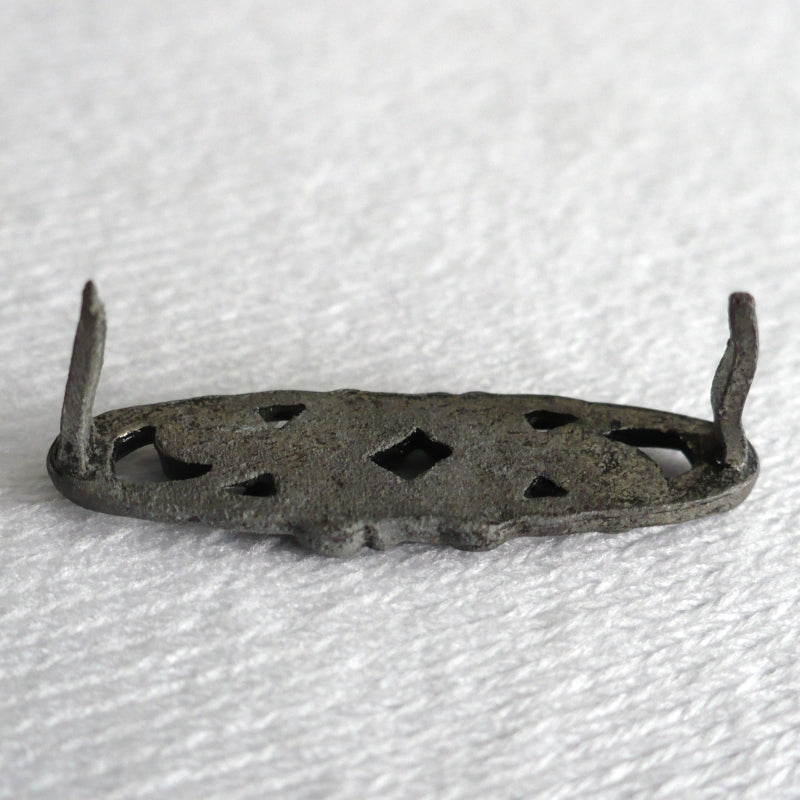 1920s Vintage Openwork Silver-Tone Brad Bar Ornament Sewing Supply back view.