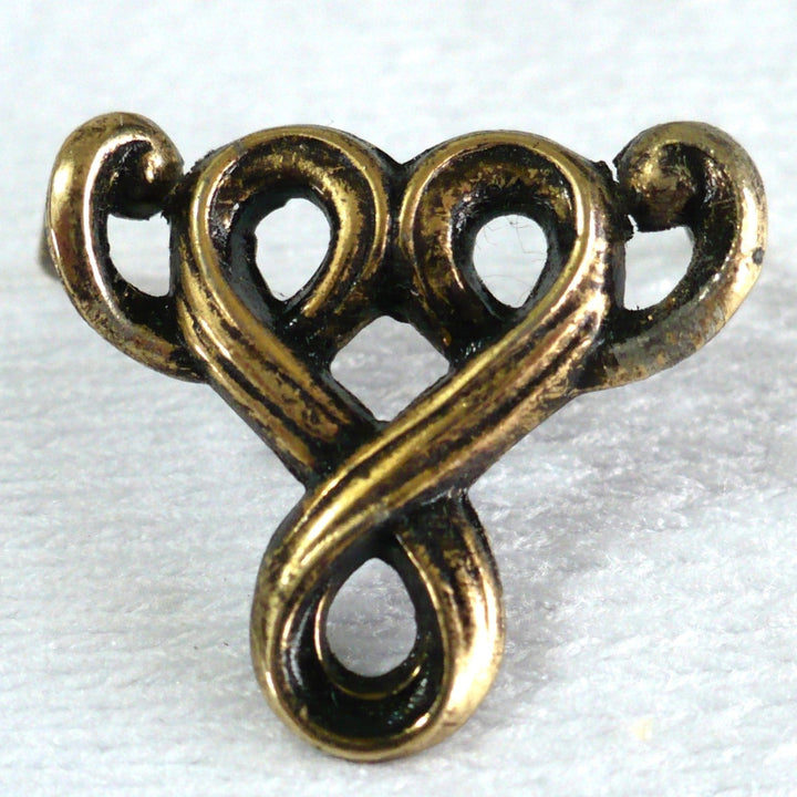 1940s Vintage Gold-tone Scroll Sewing Brad Stud Sewing Supply.