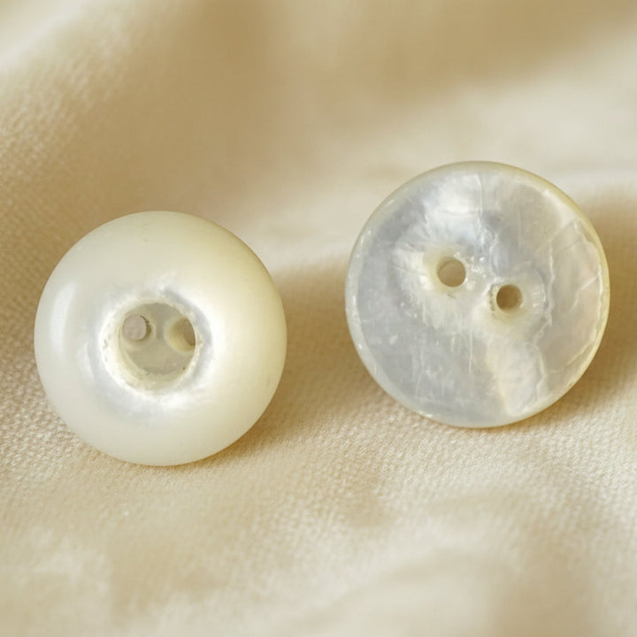 Showing only one front view, and one back view 12L  Pearl Shell Dimi Buttons, 19/64".