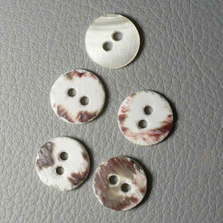 17L Two Hole Shell MOP Buttons