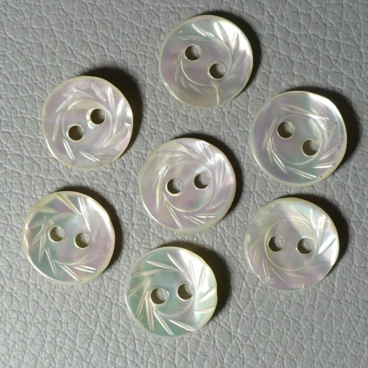 16L Two Hole Fancy MOP Pearl Buttons