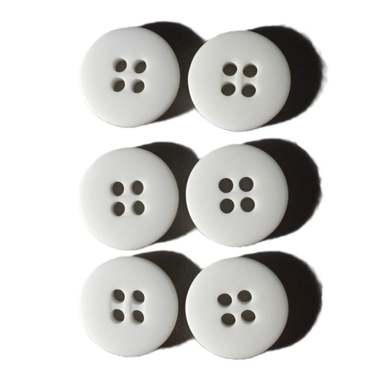 23L White Four Hole Casein Buttons