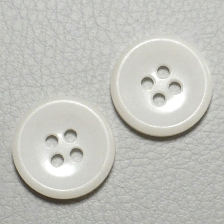 22L Four Hole White Casein Buttons