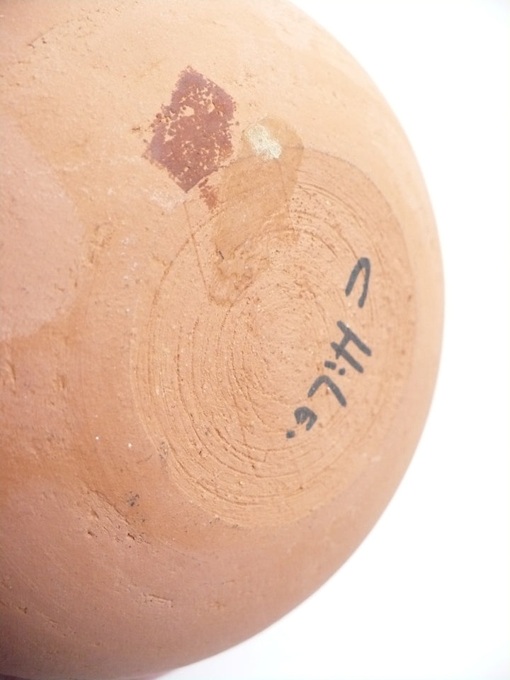 Mid-Century Diaguita Style Ceramic Seed Pot, Handcrafted South American Tribal Pottery, base close=up, at an angle.