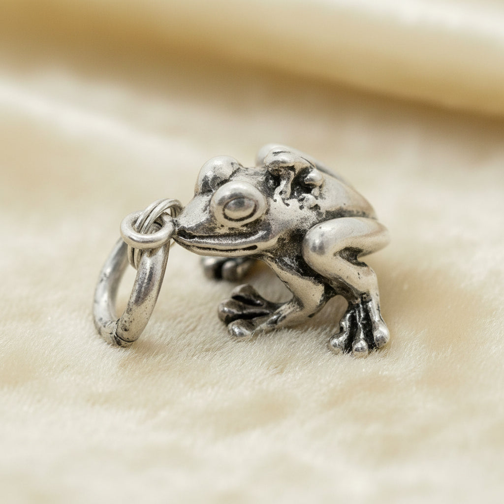 Vintage Sterling Silver Marsupial Frog & Froglet Charm for Bracelet.