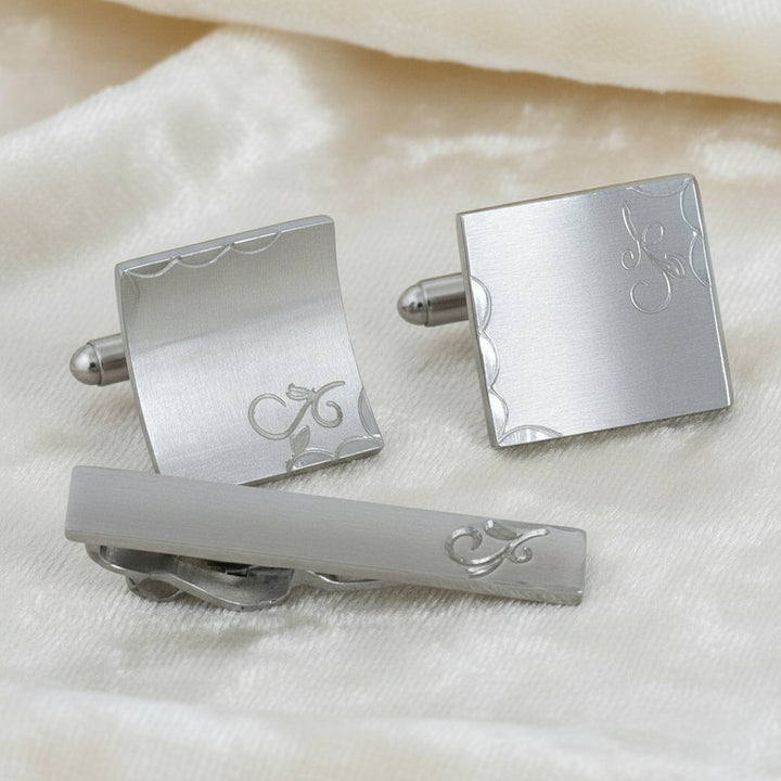 Vintage 1960s Hollywood Regency Cufflinks Tie Clip Set Mad Men style on velvet.