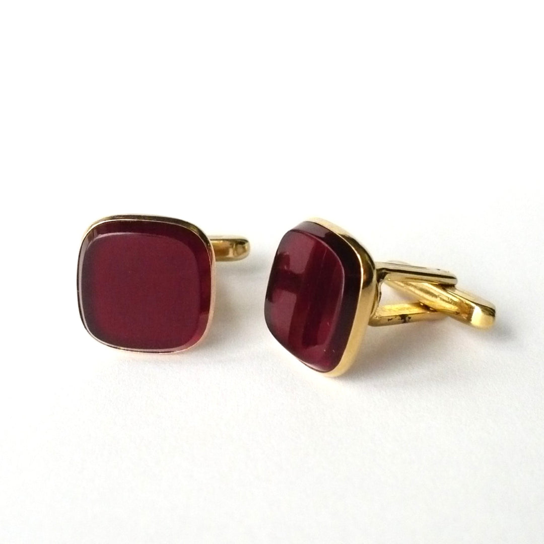 Vintage sleek red cufflinks.