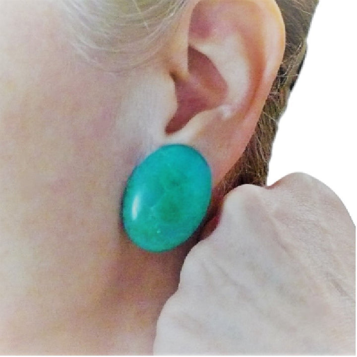 Earrings.