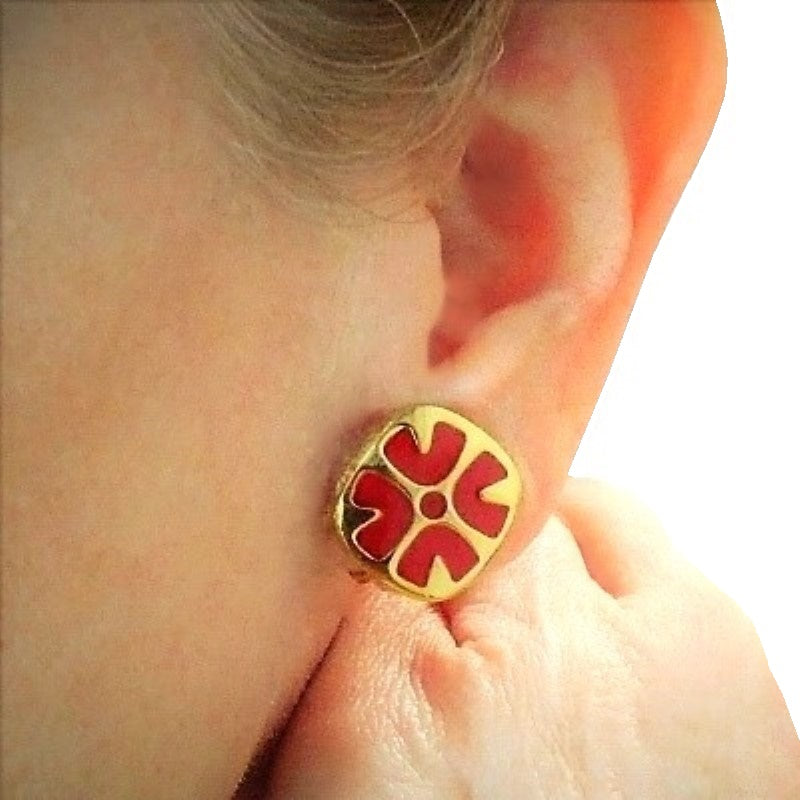 Earrings.