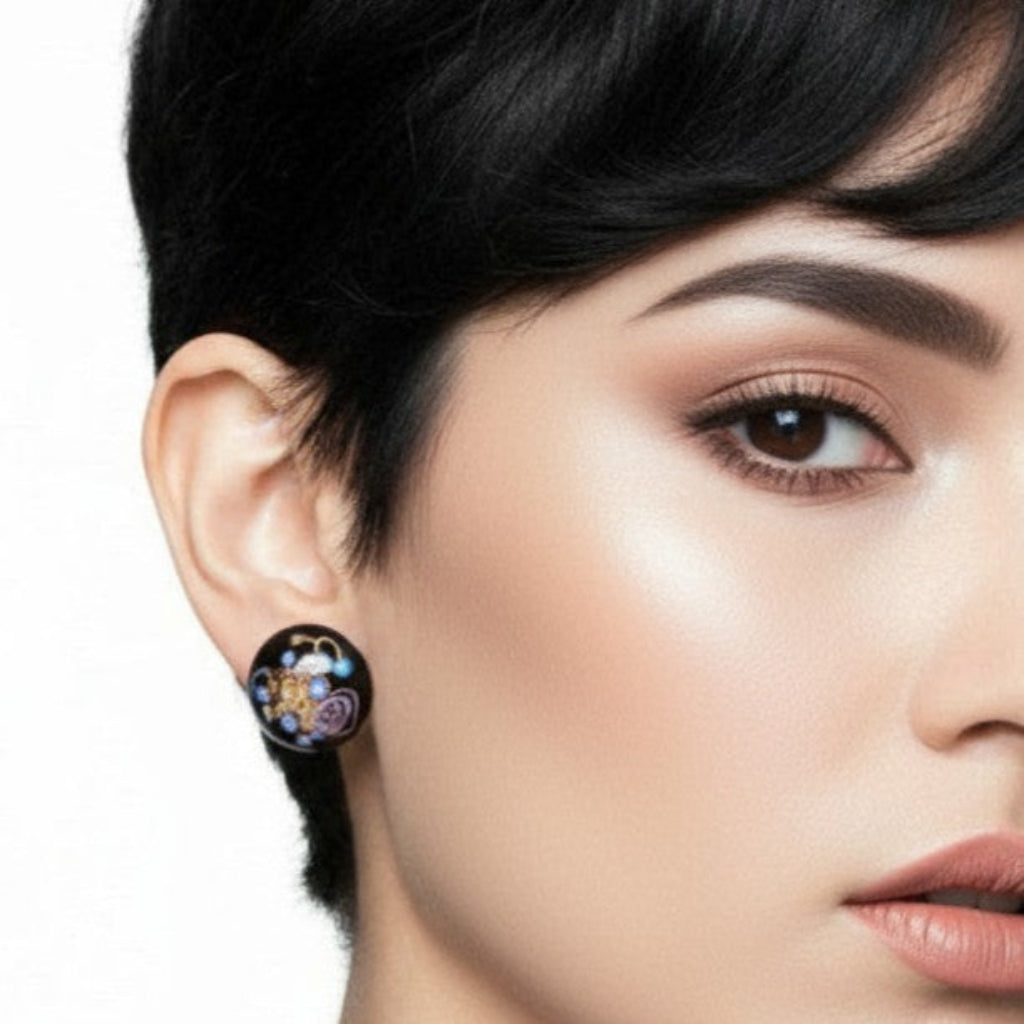 1950s Vintage Black Fiorato Murano Wedding Cake Screw-back Earrings on model.