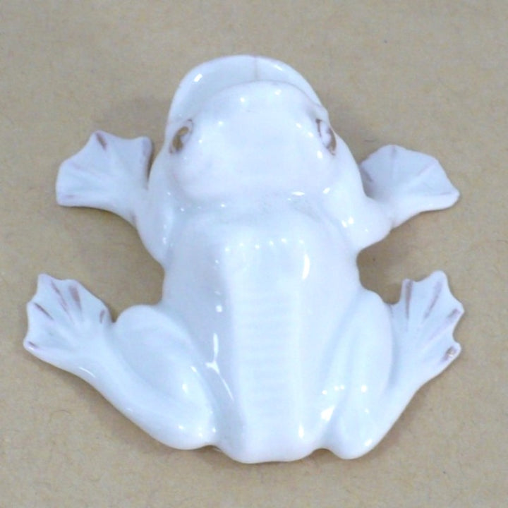 Figurine.