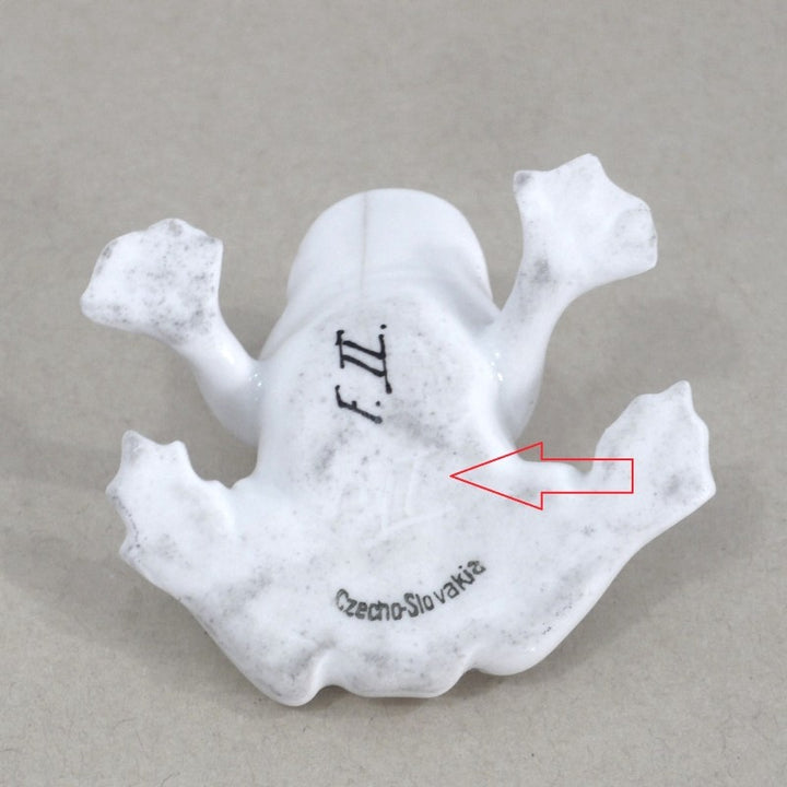 Figurine.