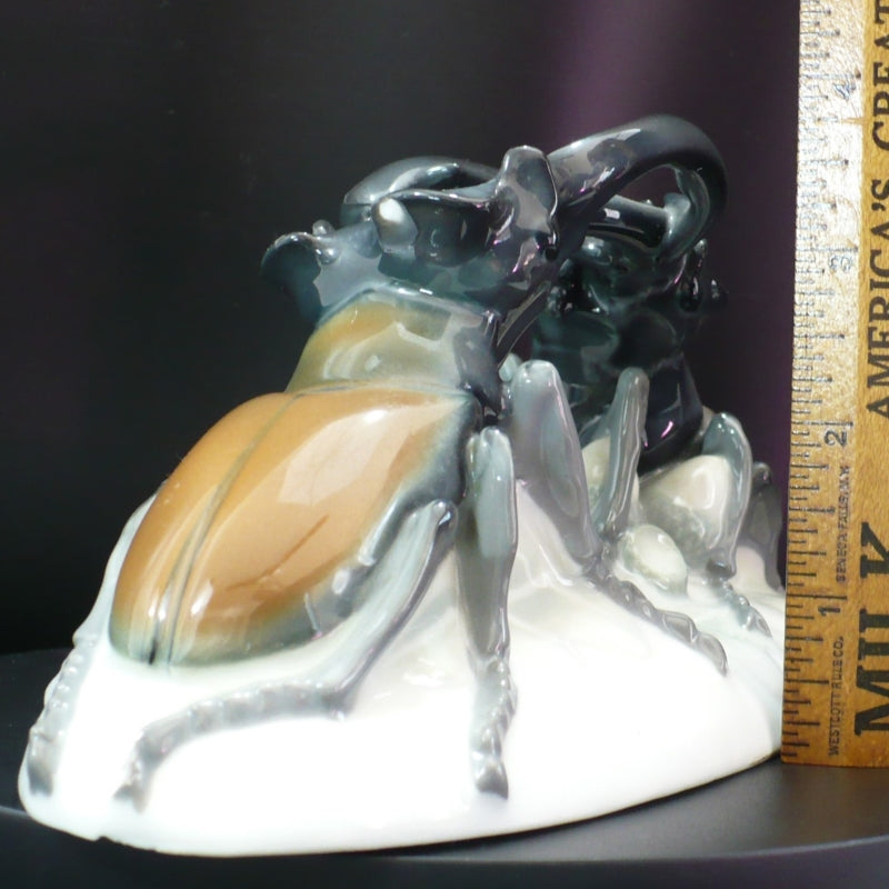 1910s Vintage Stag Beetle Duel by Sigismund Wernekinck for Galluba & Hofmann Porcelain Figurine