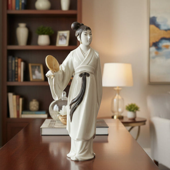 1950 Green Mansion Girl Oiran Courtesan Figurine,