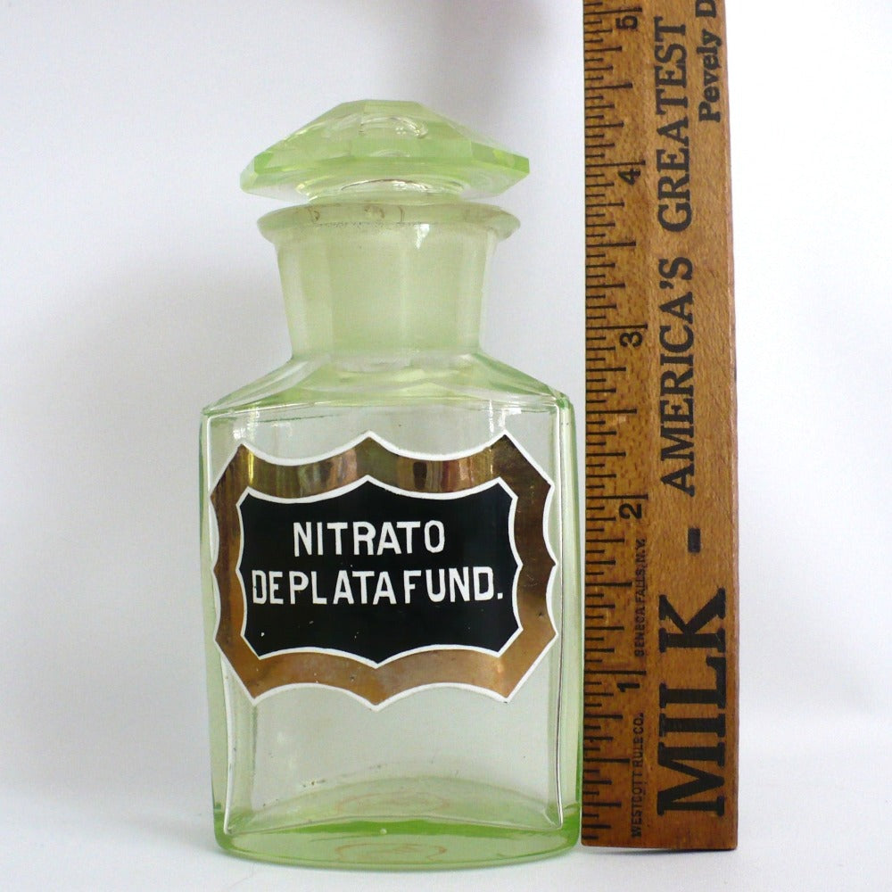 1916 Antique Uranium Glass Apothecary Bottle Medicine Jar Silver Nitrate