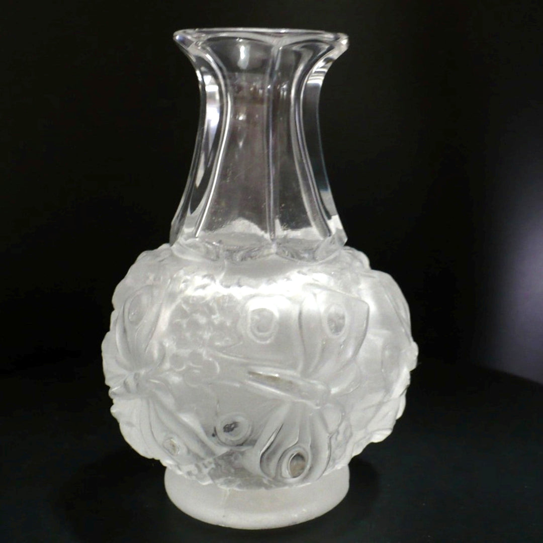 Rare 1930s Bohemian Art Deco Clear & Frosted Dragonfly Vase by Hoffmann & Schlevogt.