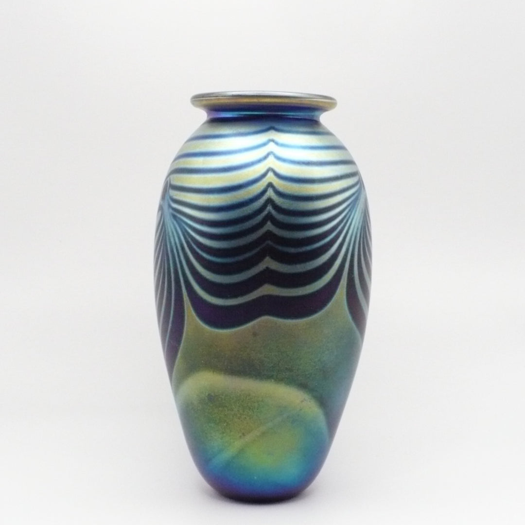 Small Peacock Aurene Pulled Feather Cabinet Vase, Unsigned Studio Glass.