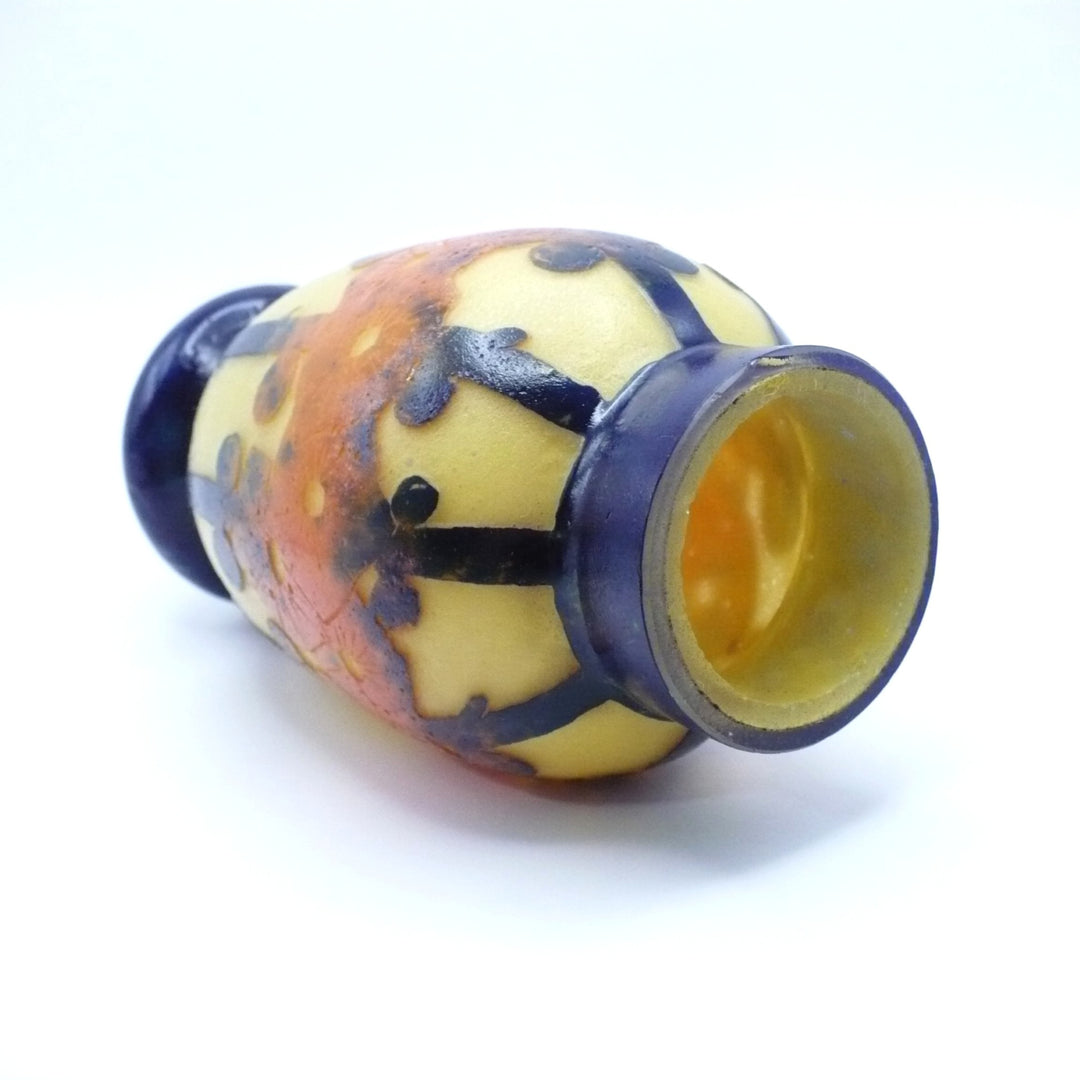 1922-1925 Le Verre Français Mirettes Cabinet Vase, Tricolor Cane.