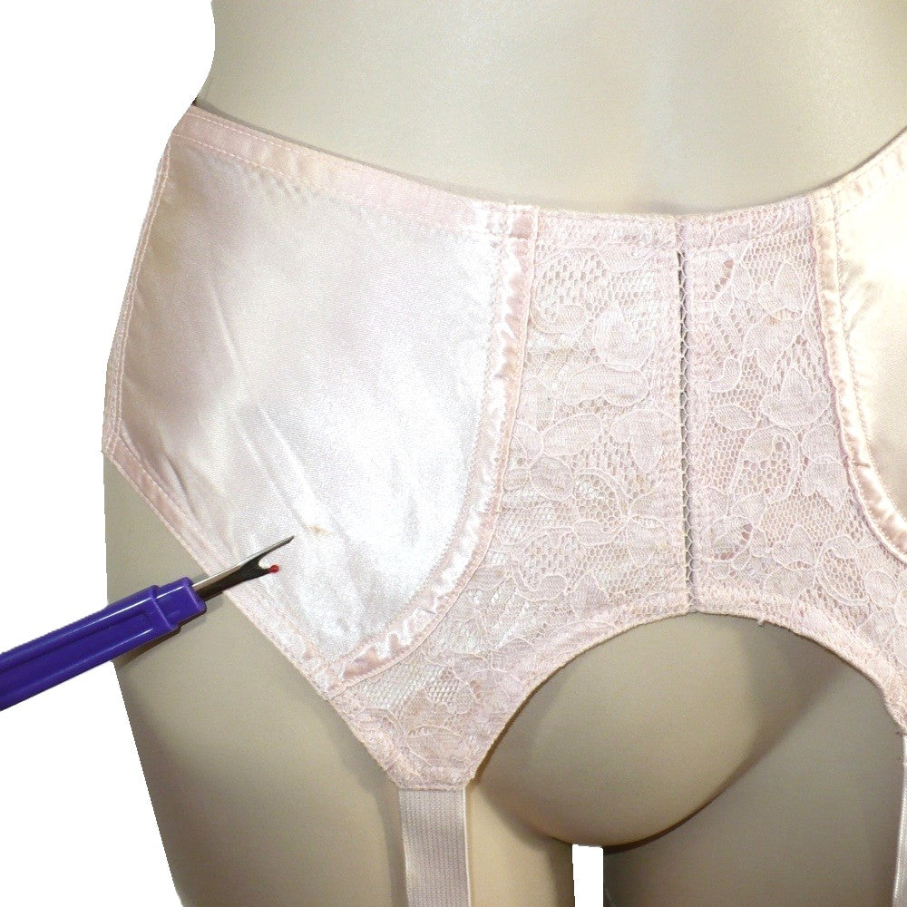 1940s Vintage Pin-up Girl Pink Satin and Lace Garter Belt Get Lucky Vintage 1940s Vintage Pin-up Girl Pink Satin and Lace Garter Belt Get Lucky Vintage