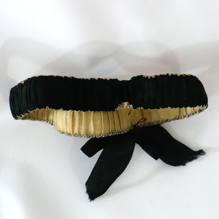 Victorian Memento Mori Mourning Garter.