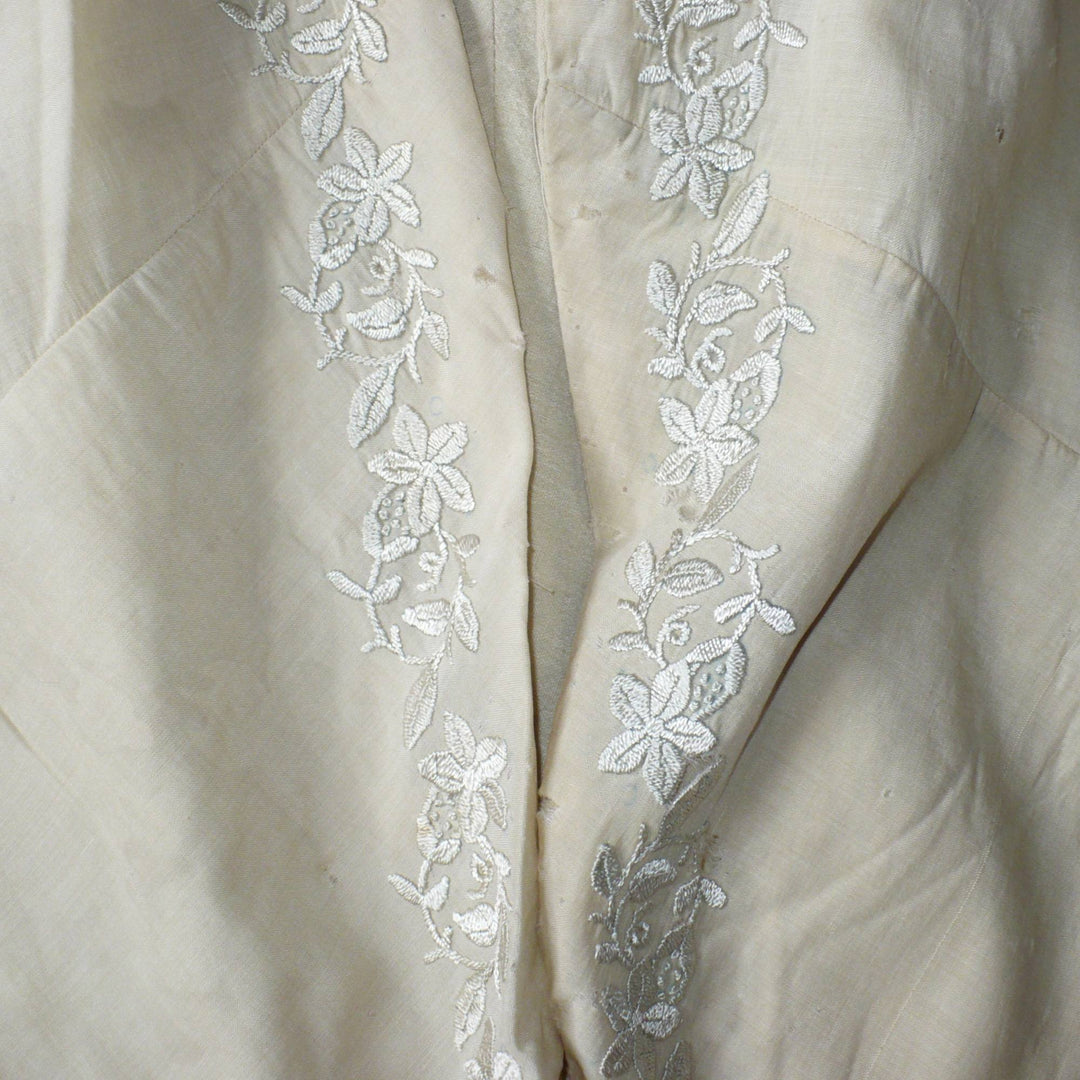 Victorian Girl's Embroidered Capelet.