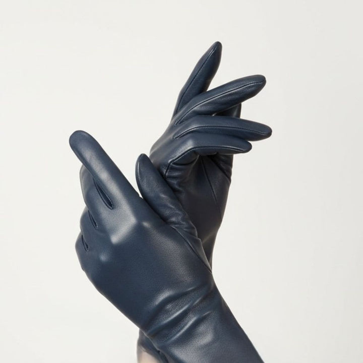 1950s Vintage Blue Leather Bracelet Length Gloves 6 1/2 Small.