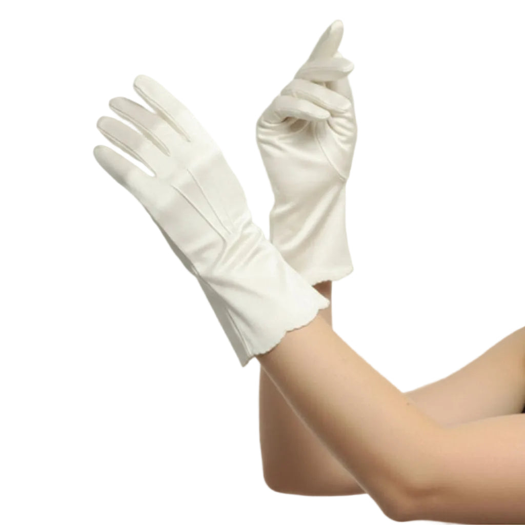1950s Vintage White Nylon Slip-on Day Gloves, Size 7/M, by Kayser.
