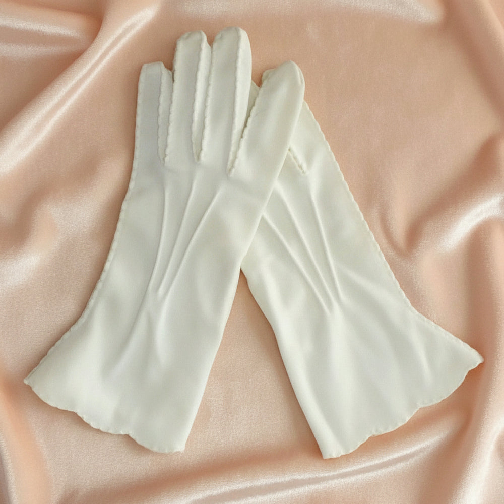 1950s Vintage White Nylon Slip-on Day Gloves, Size 7/M, by Kayser.