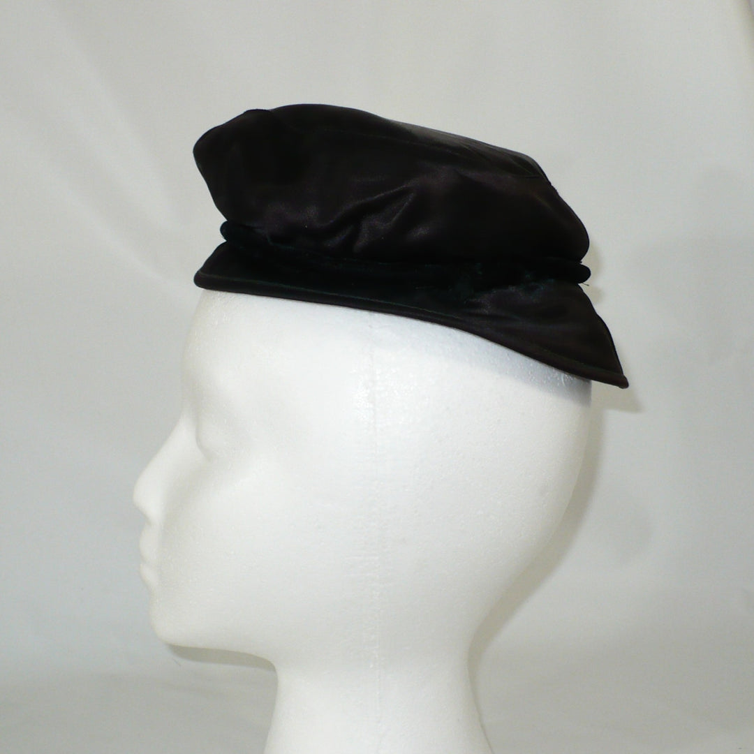 1942 Vintage Wartime Woman Black Satin Gay Newsboy Hat.