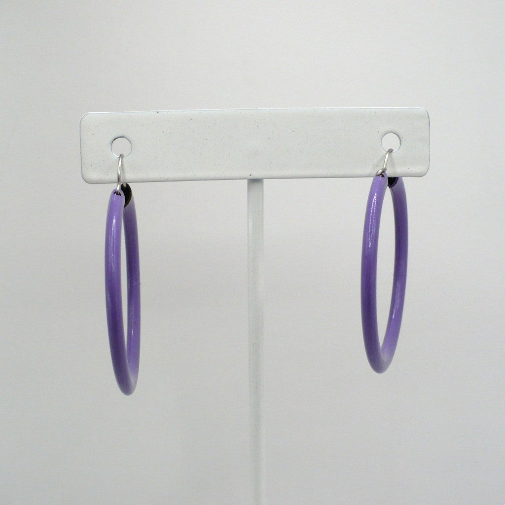 1980s Vintage Lilac Purple Dopamine Dressing Memphis Style Hoop Earrings (1 1/2-inch)