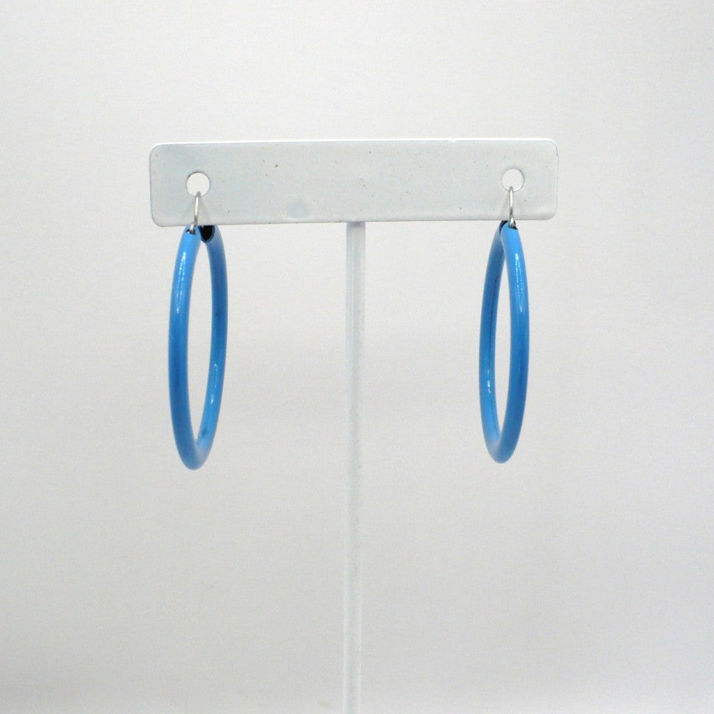 1980s Vintage Sky Blue Dopamine Dressing Memphis Style Hoop Earrings (1 1/2-inch)