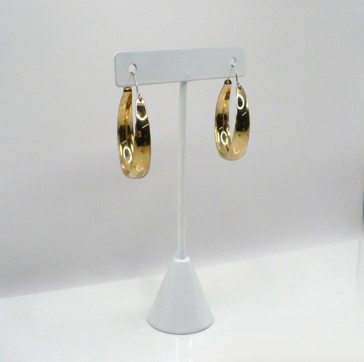 1980s Vintage Tapered Metallic Gold-tone Hoop Fashion Earrings (1 1/4-inch)