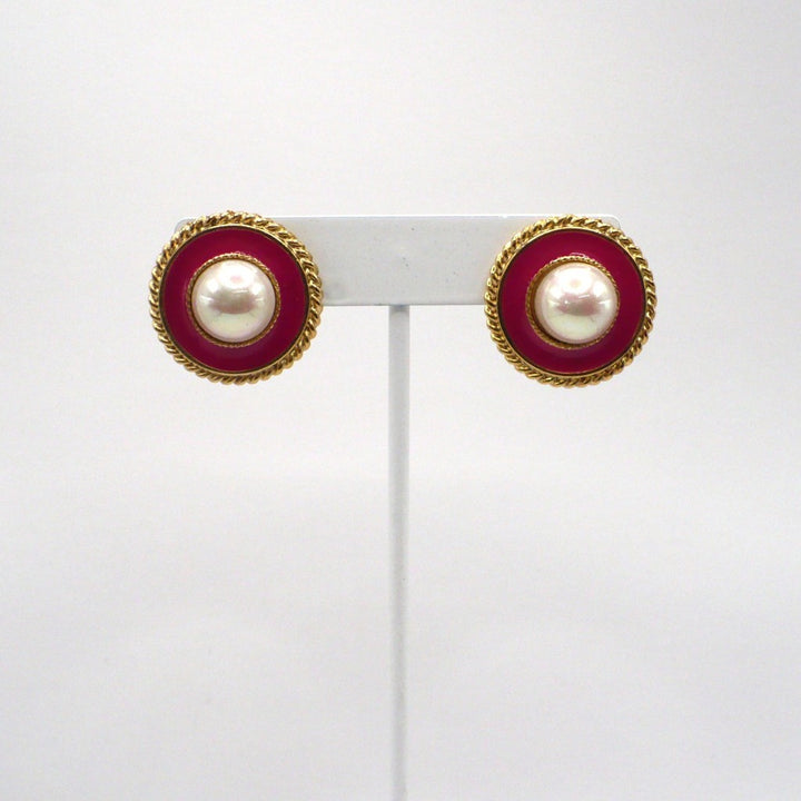 1980s Vintage Country Club Coquette Gold-Tone Pink-n-Pearl Fashion Earrings